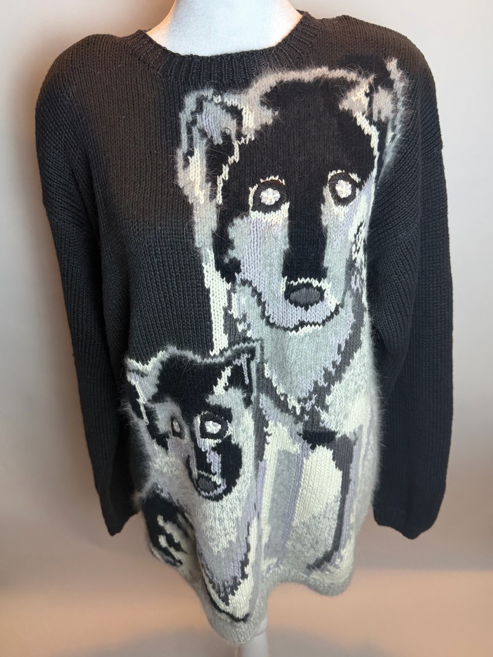 Vintage Marisa Christina Black & Gray Wolf Motif Crewneck Sweater
